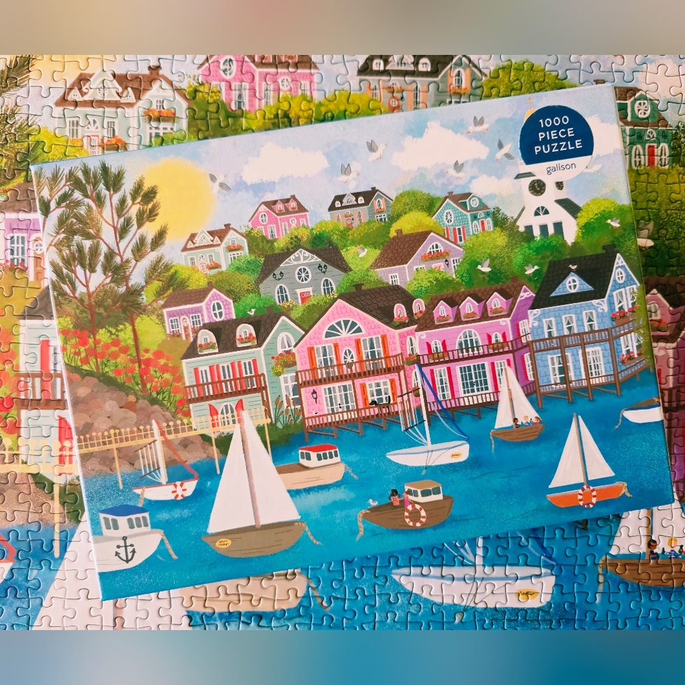 Coastal Harbor 1000-Piece Jigsaw Puzzle - Blue & Multicolor